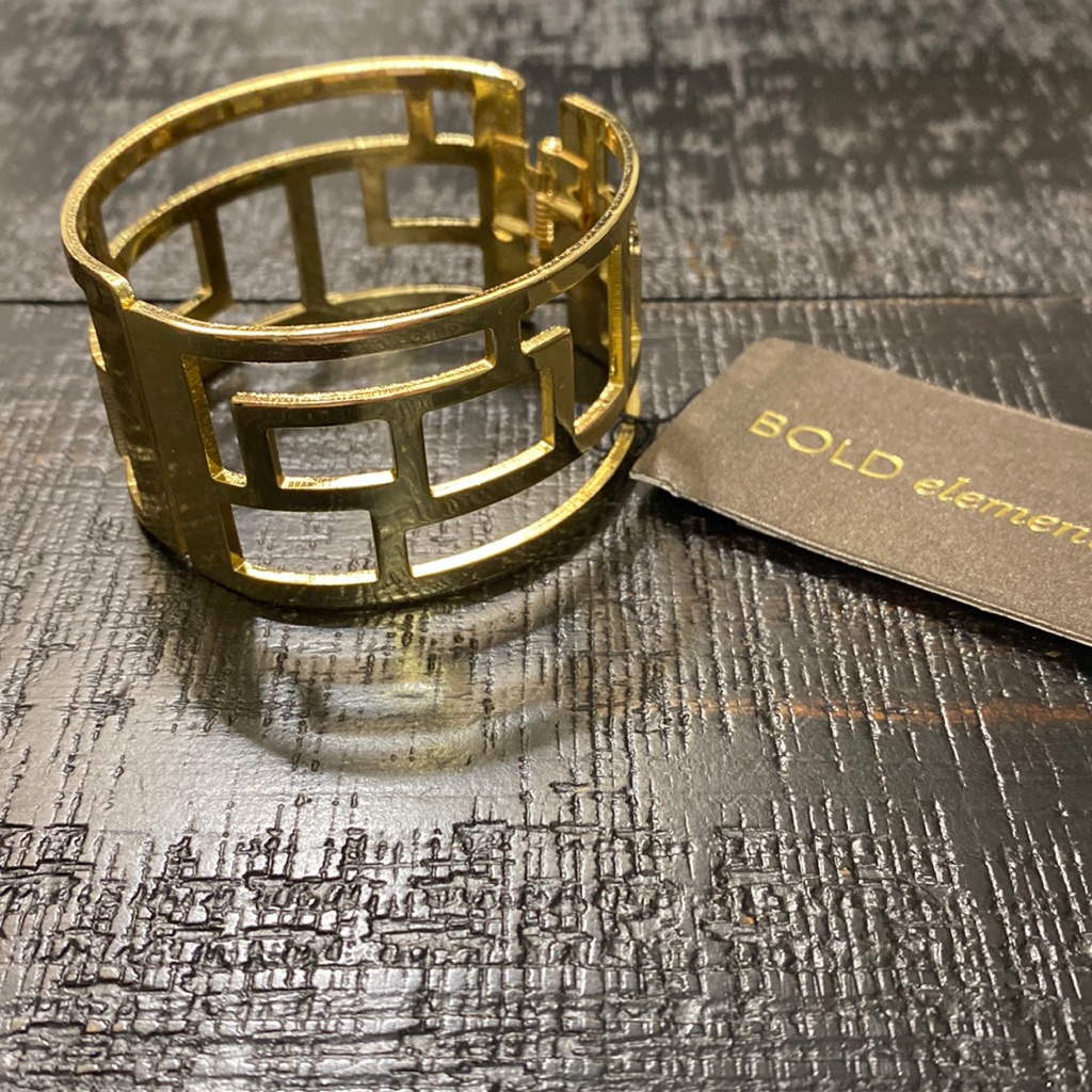 Nwt Bold Elements Gold Tone Modern Geometric Bracelet 8$